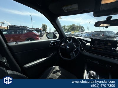 2022 Mitsubishi Outlander SE