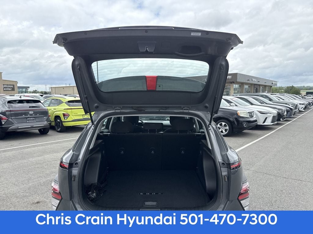 2025 Hyundai Kona SE