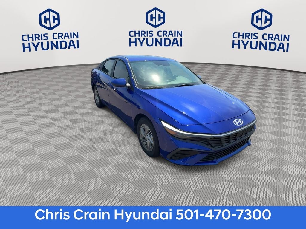 2024 Hyundai Elantra SE