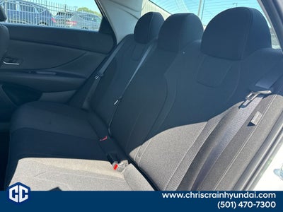 2025 Hyundai Elantra SE