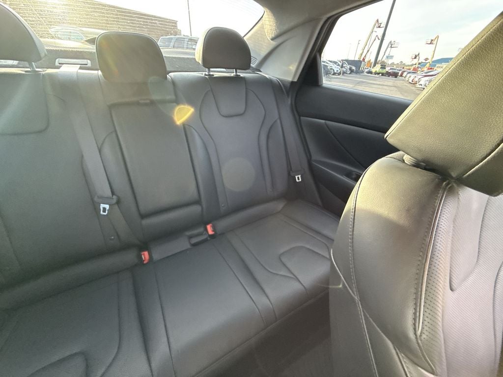 2023 Hyundai Elantra Hybrid Limited