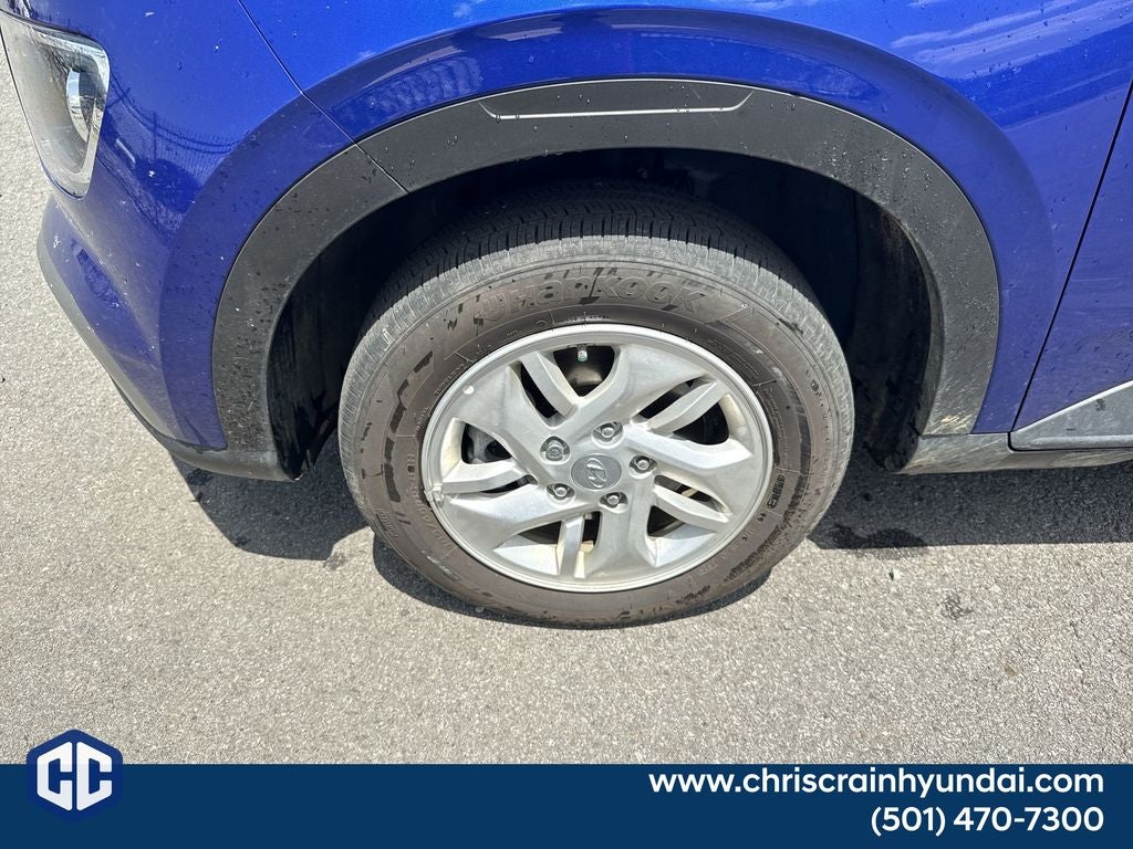 2025 Hyundai Venue SE