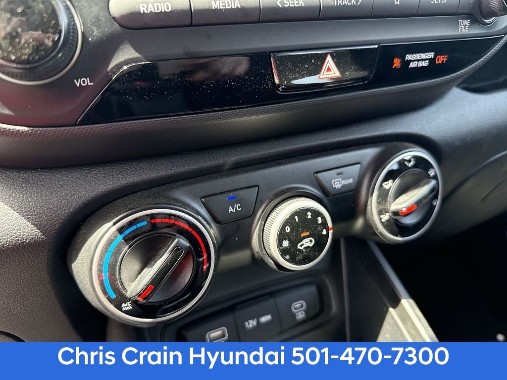 2025 Hyundai Venue SE