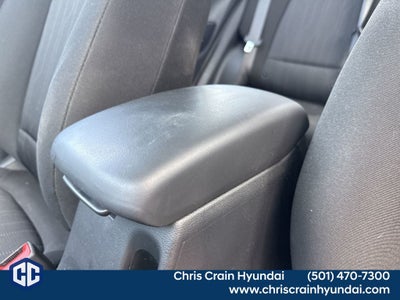 2025 Hyundai Venue SE