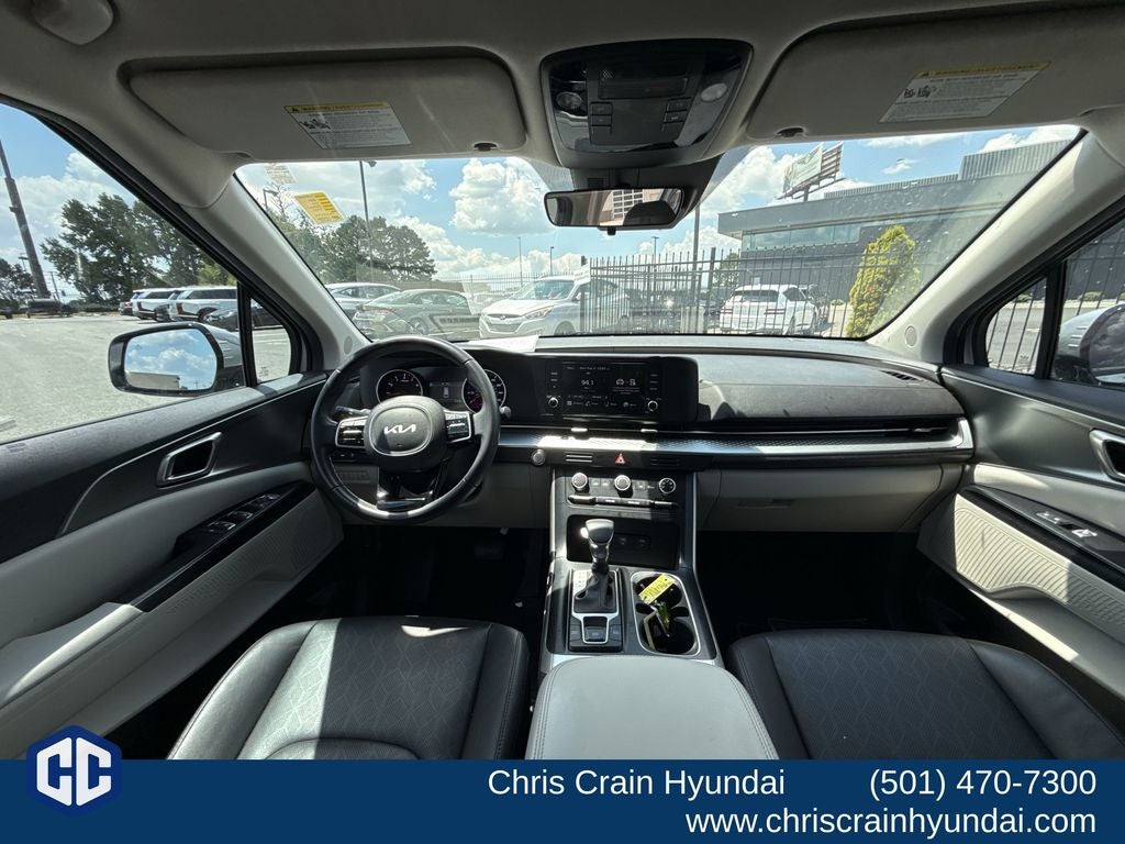 2023 Kia Carnival LX Seat Package