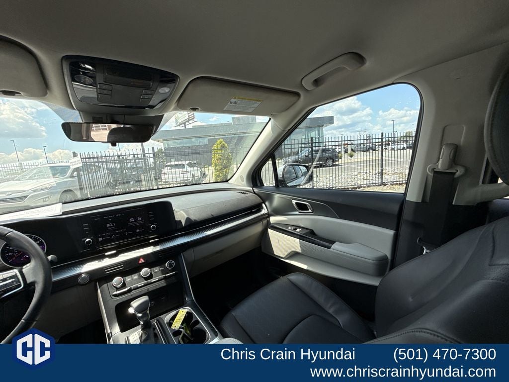 2023 Kia Carnival LX Seat Package