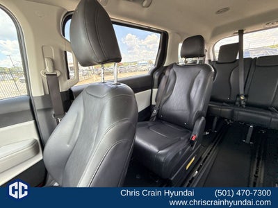 2023 Kia Carnival LX Seat Package