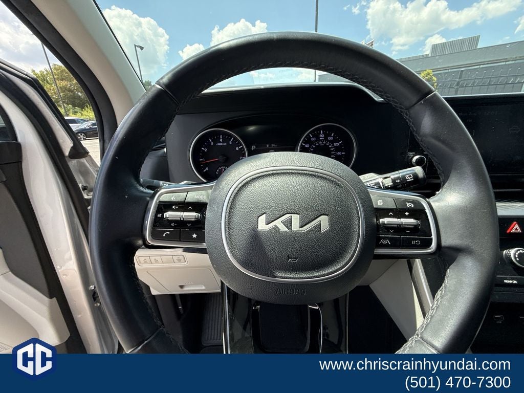 2023 Kia Carnival LX Seat Package