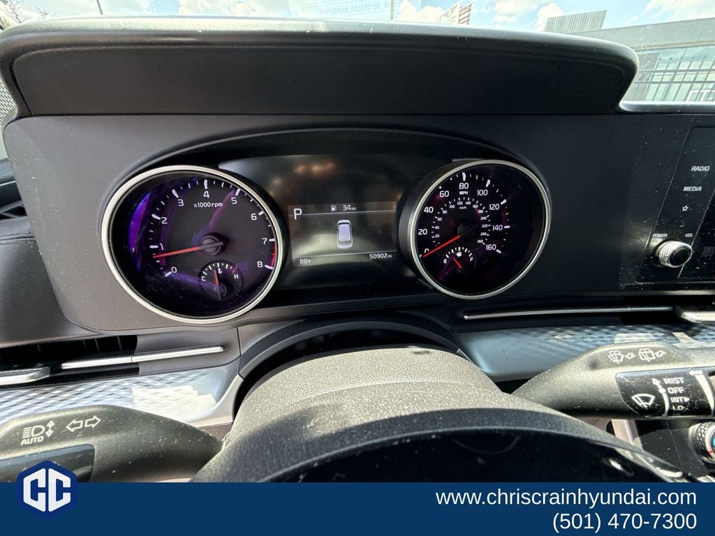 2023 Kia Carnival LX Seat Package