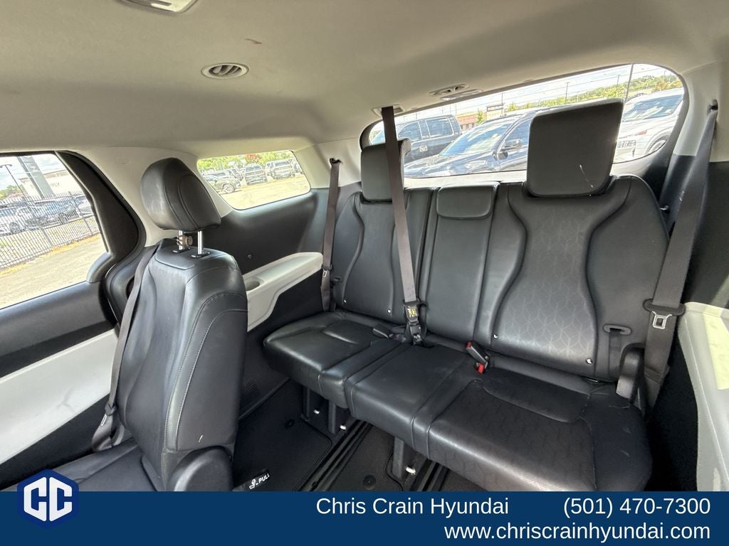 2023 Kia Carnival LX Seat Package
