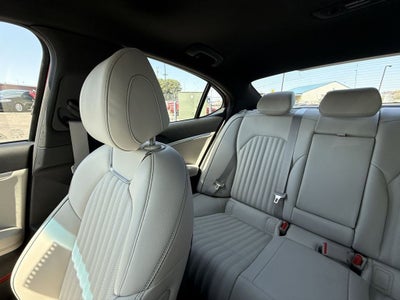 2026 Genesis G70 3.3T SPORT PRESTIGE