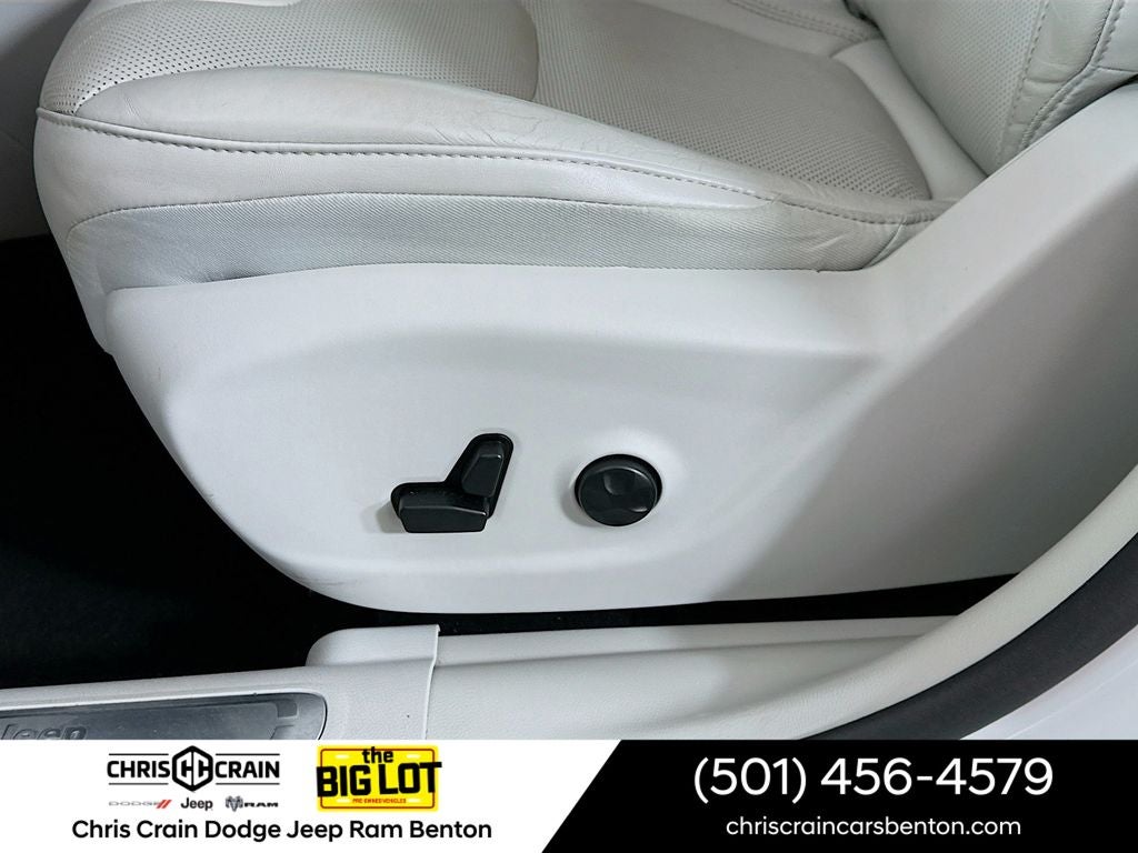 2020 Jeep Cherokee Limited FWD