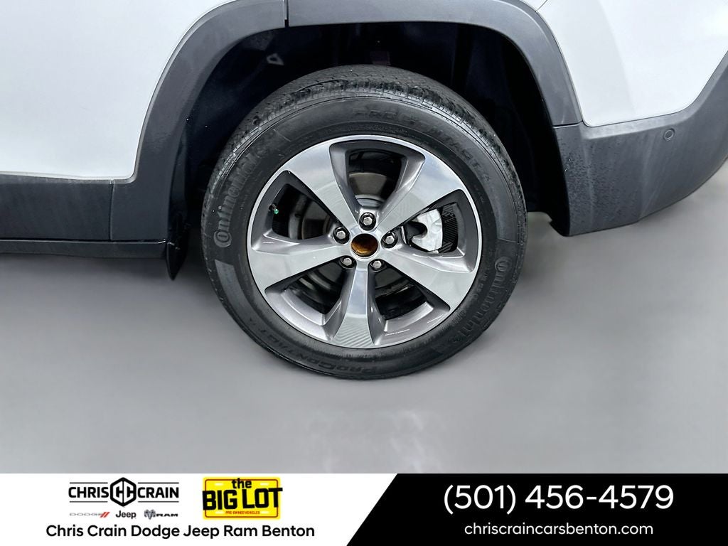 2020 Jeep Cherokee Limited FWD