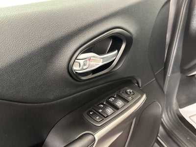 2020 Jeep Cherokee Latitude Plus FWD