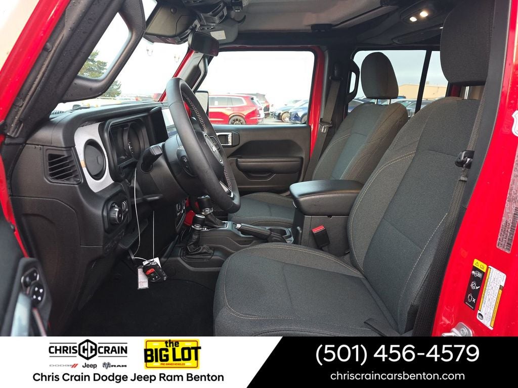 2025 Jeep Wrangler 4-Door Summit 4x4