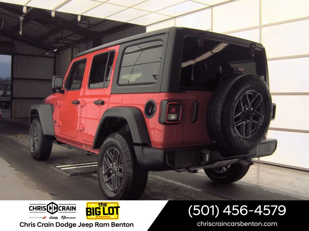 2025 Jeep Wrangler 4-Door Summit 4x4