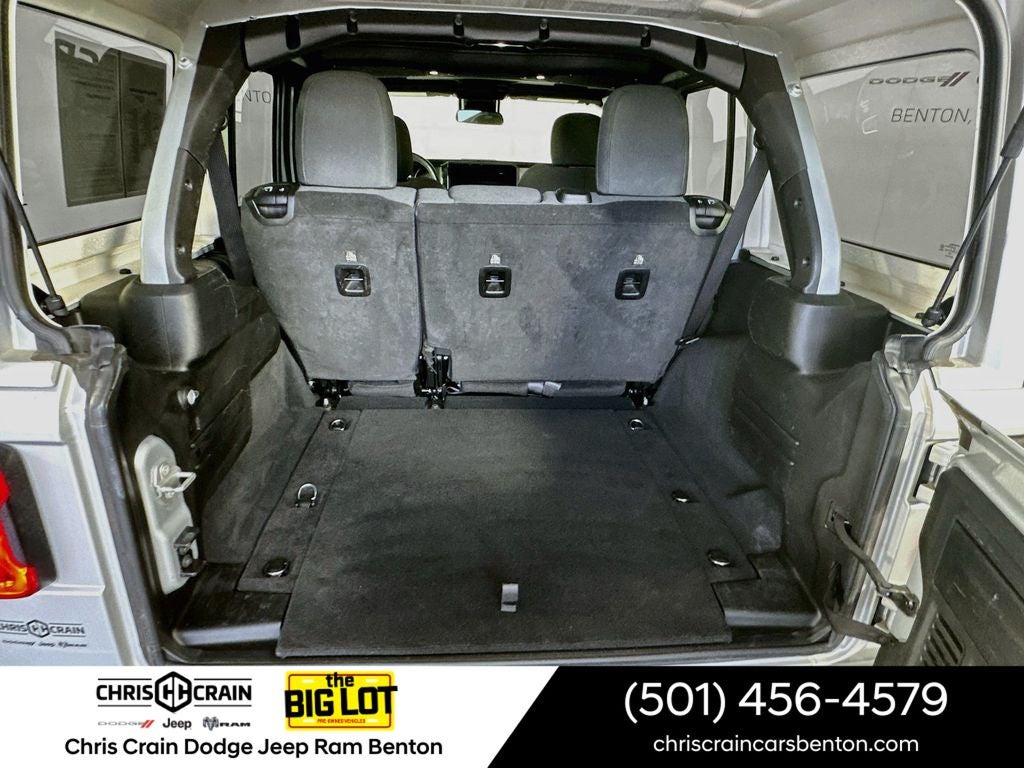 2024 Jeep Wrangler 4-Door Sahara 4x4