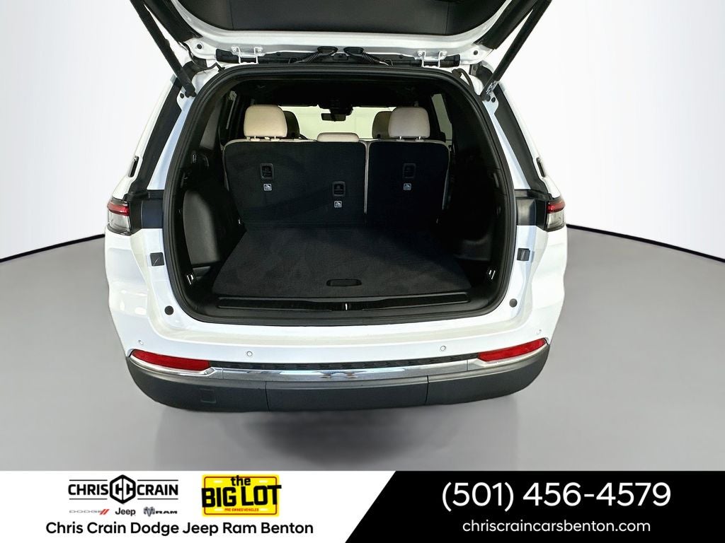 2023 Jeep Grand Cherokee Limited 4x2