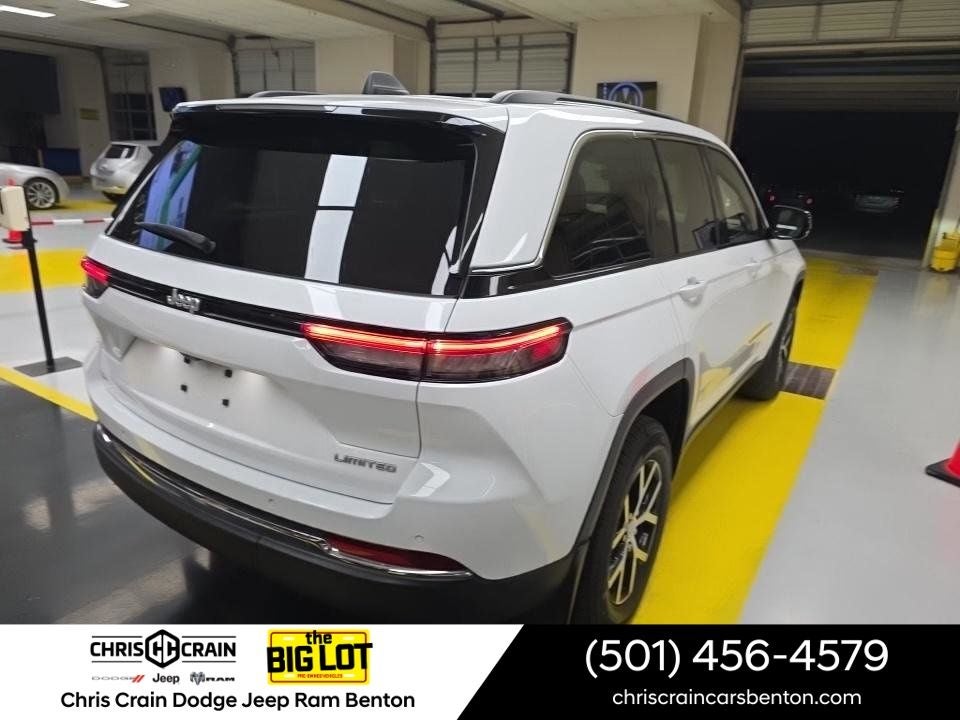 2025 Jeep Grand Cherokee Limited 4x2