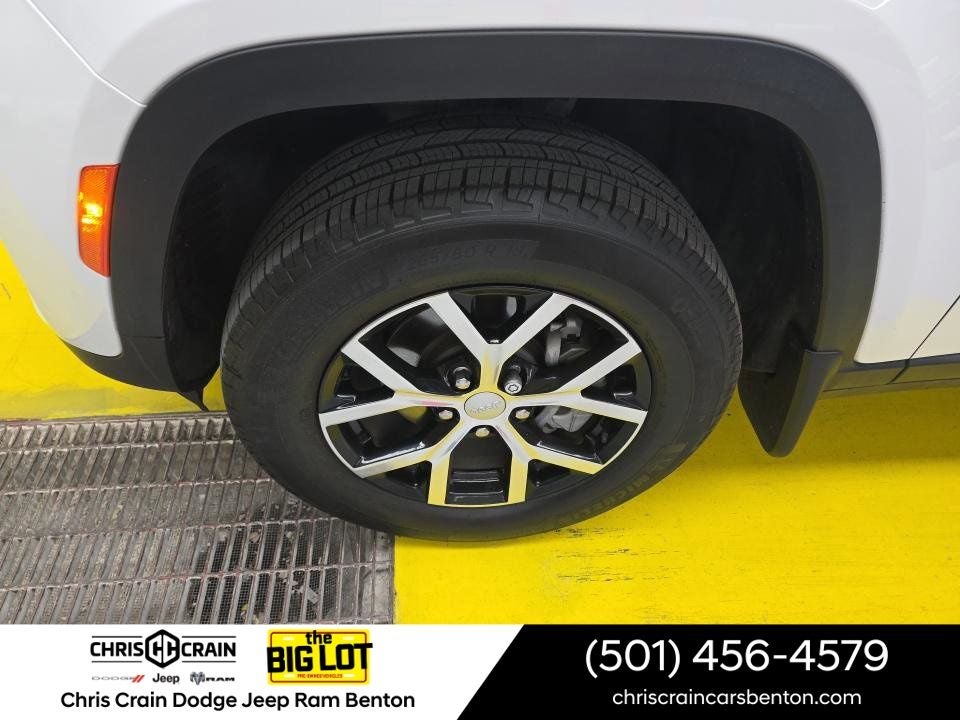 2025 Jeep Grand Cherokee Limited 4x2