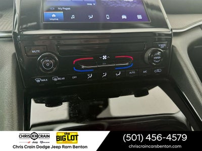 2023 Jeep Grand Cherokee Laredo 4x4