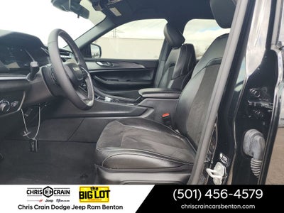 2025 Jeep Grand Cherokee Altitude 4x4