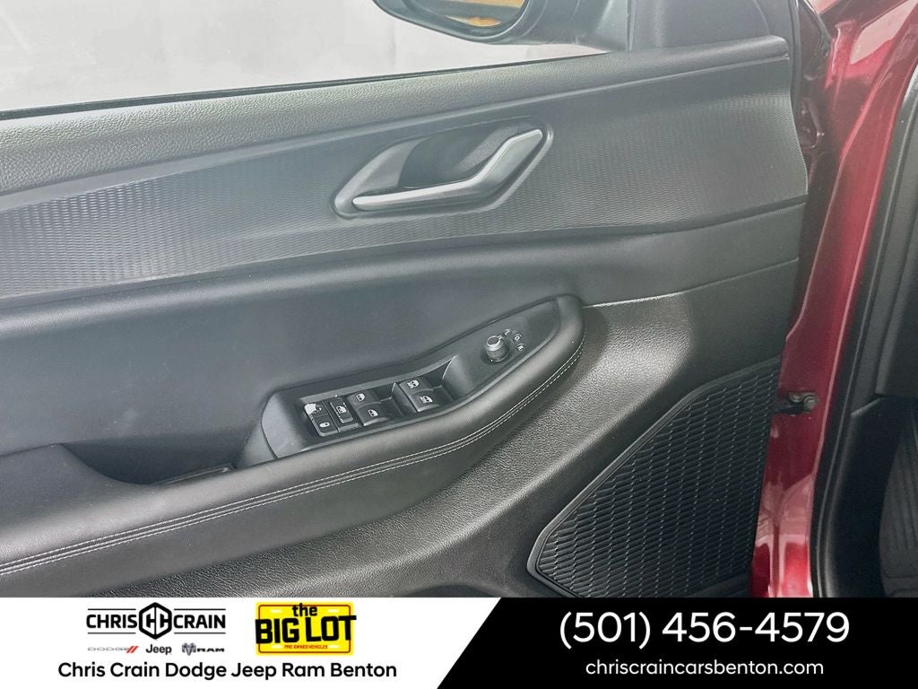 2024 Jeep Grand Cherokee L Laredo X 4x2