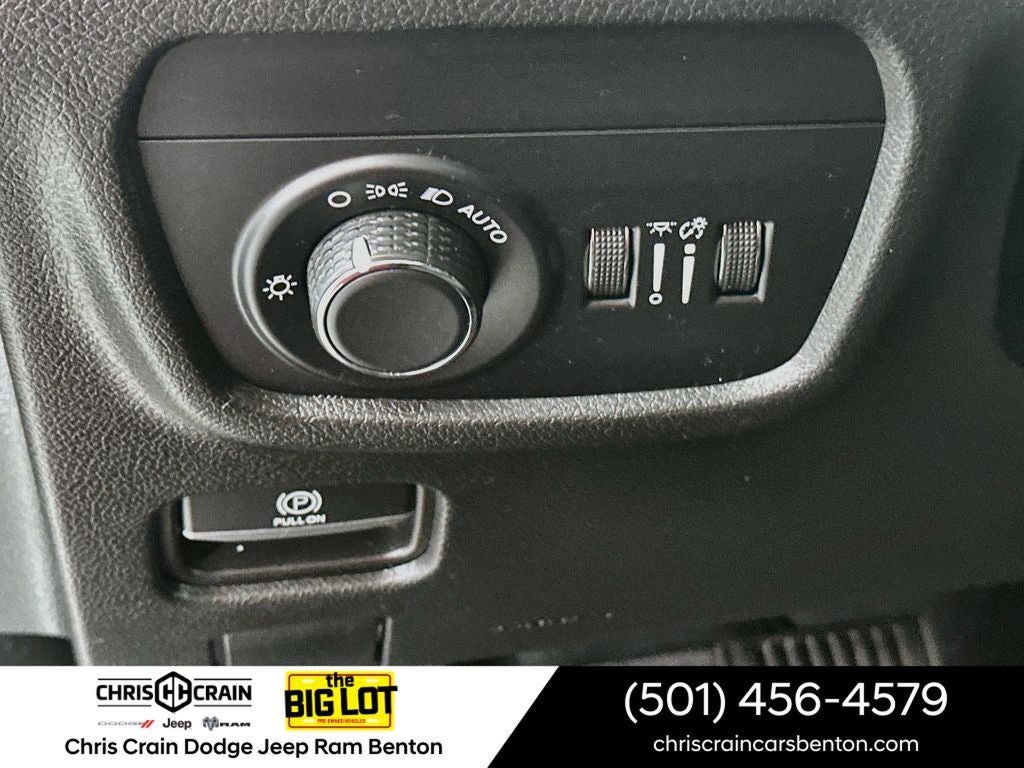 2024 Jeep Grand Cherokee L Laredo X 4x2