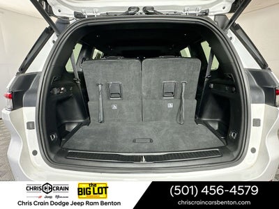 2023 Jeep Grand Cherokee L Altitude 4x4