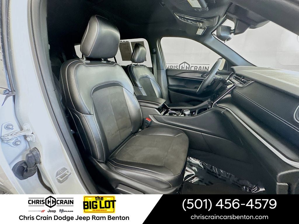 2023 Jeep Grand Cherokee L Altitude 4x4