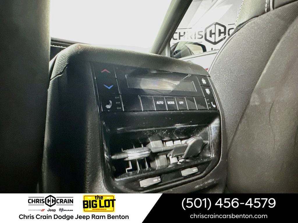 2023 Jeep Grand Cherokee L Overland 4x4