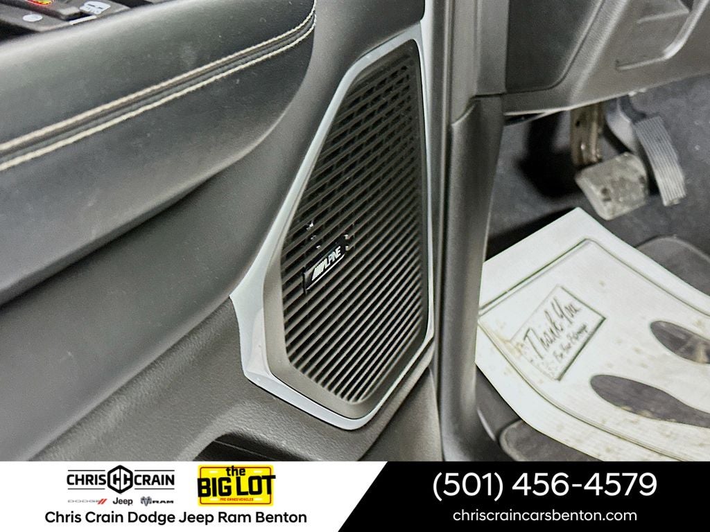 2023 Jeep Wagoneer Series II Carbide 4x2