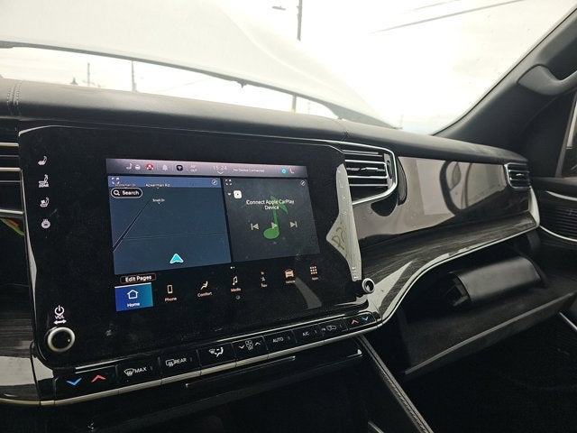 2022 Jeep Wagoneer Series III 4x4