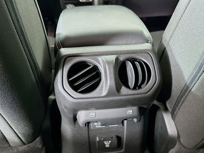 2023 Jeep Gladiator Overland 4x4