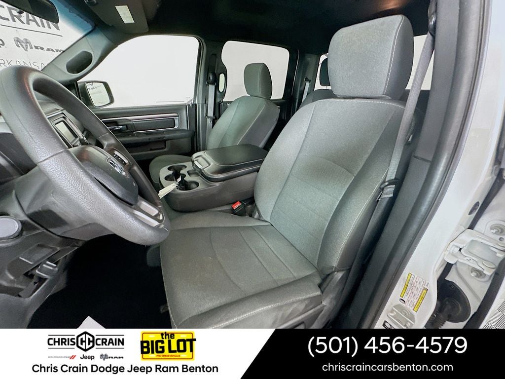 2024 RAM 1500 Classic Warlock Crew Cab 4x4 5'7' Box