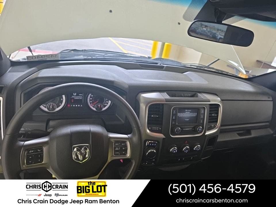 2024 RAM 1500 Classic Warlock Crew Cab 4x4 5'7' Box