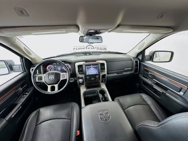 2017 RAM 1500 Laramie Crew Cab 4x4 5'7' Box