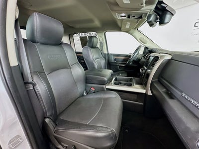 2017 RAM 1500 Laramie Crew Cab 4x4 5'7' Box