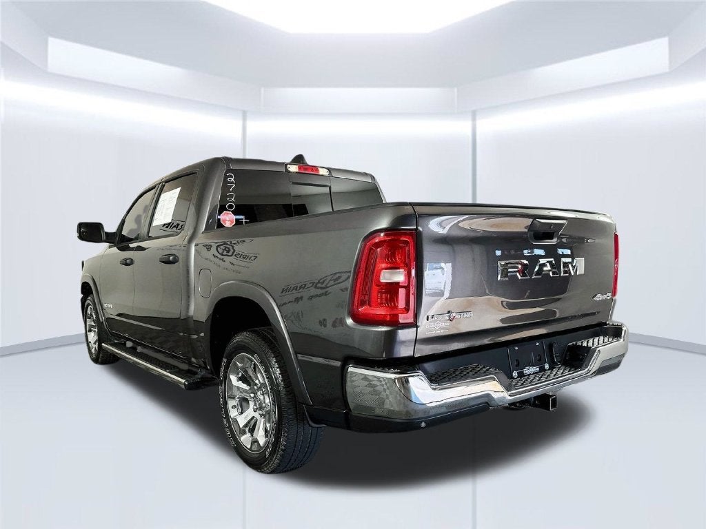 2025 RAM 1500 Lone Star Crew Cab 4x4 5'7' Box