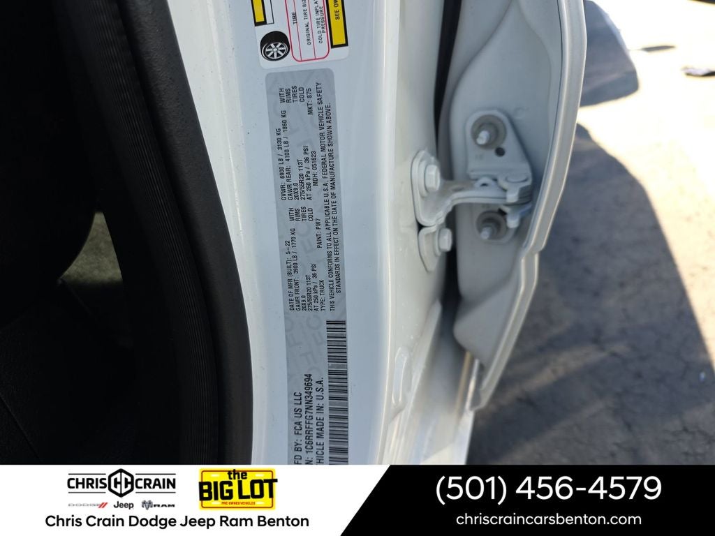 2022 RAM 1500 Big Horn Crew Cab 4x4 5'7' Box