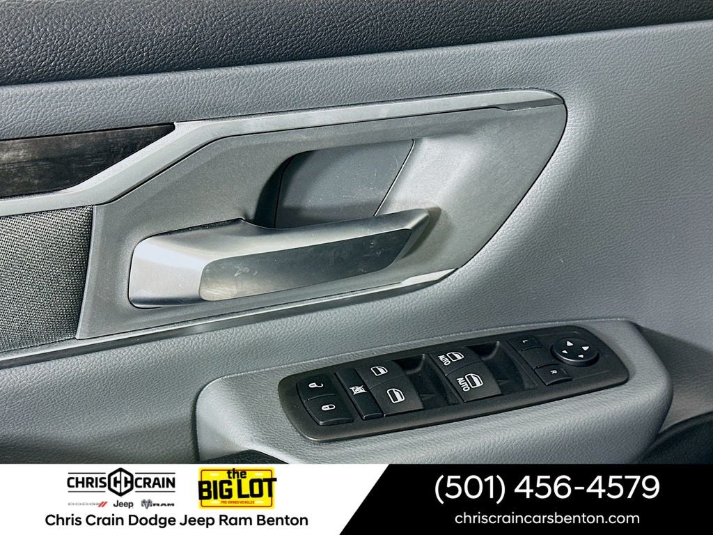 2022 RAM 1500 Big Horn Crew Cab 4x4 5'7' Box