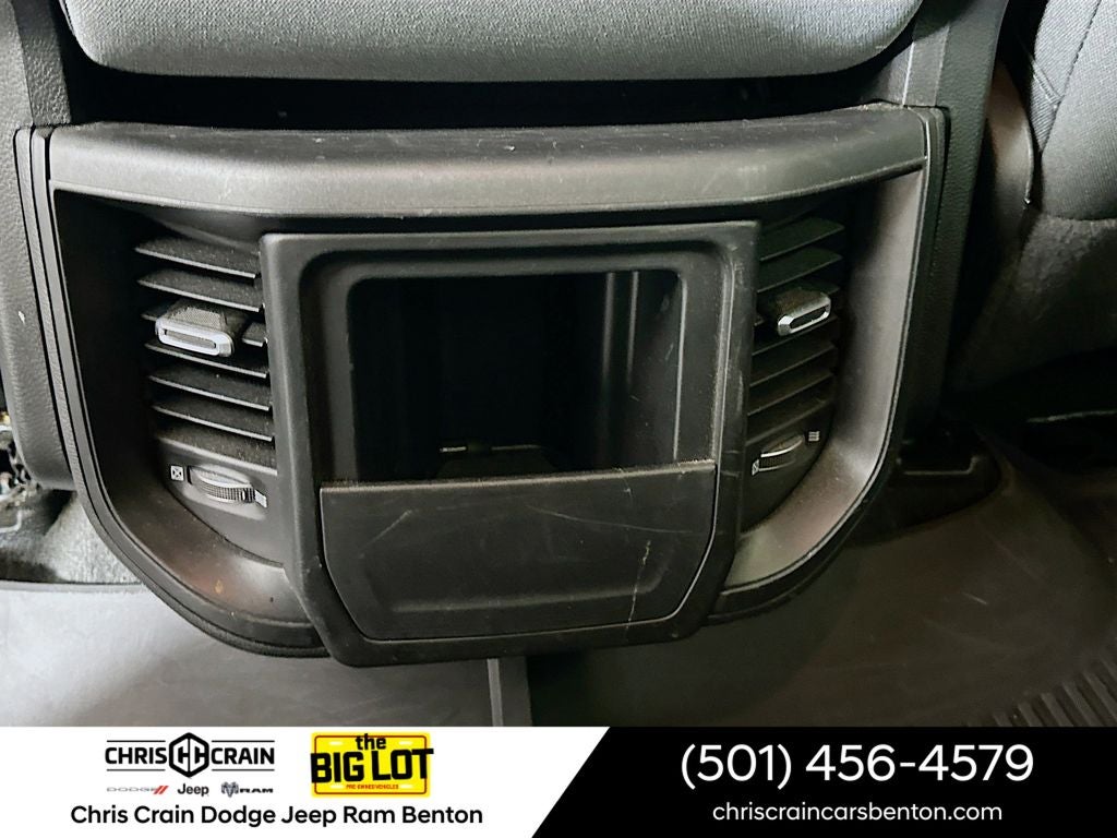 2020 RAM 1500 Big Horn Crew Cab 4x4 5'7' Box