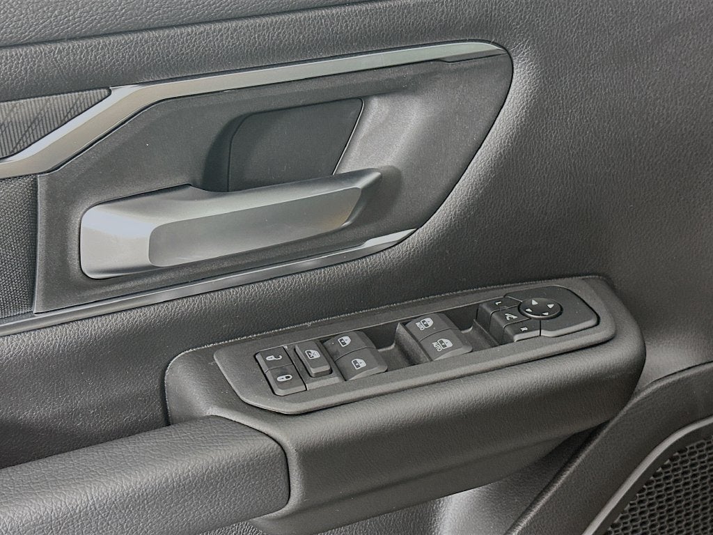 2026 RAM 1500 Big Horn Crew Cab 4x4 5'7' Box