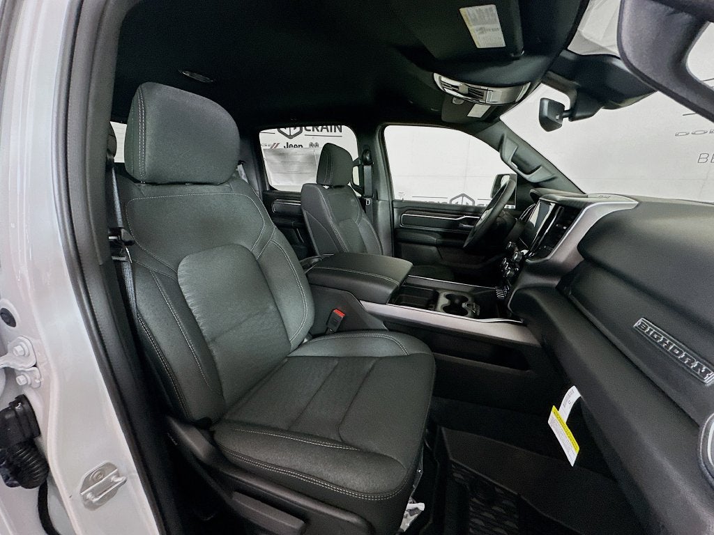 2026 RAM 1500 Big Horn Crew Cab 4x4 5'7' Box
