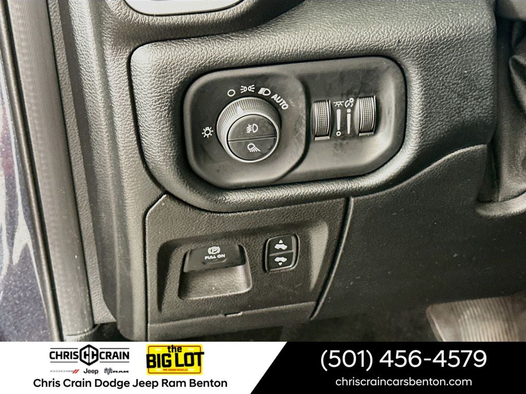 2021 RAM 1500 Laramie Crew Cab 4x4 5'7' Box