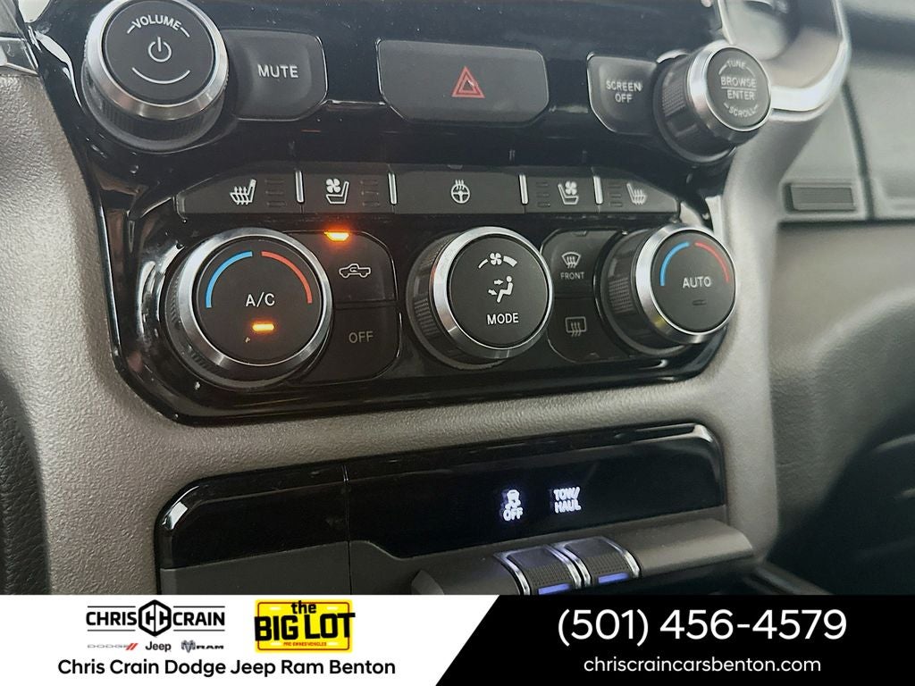 2024 RAM 1500 Laramie Crew Cab 4x4 5'7' Box