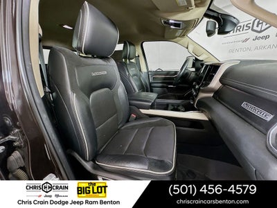 2019 RAM 1500 Laramie Crew Cab 4x4 5'7' Box