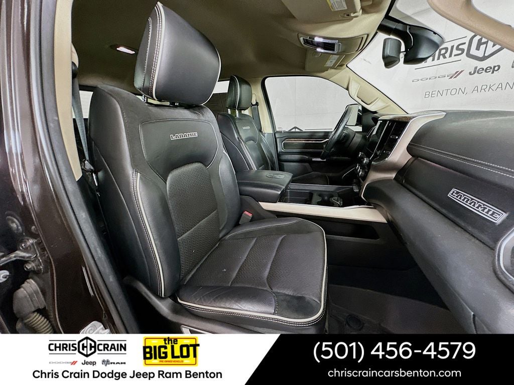 2019 RAM 1500 Laramie Crew Cab 4x4 5'7' Box