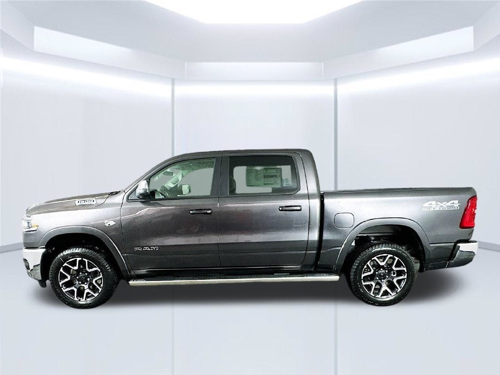 2026 RAM 1500 Laramie Crew Cab 4x4 5'7' Box