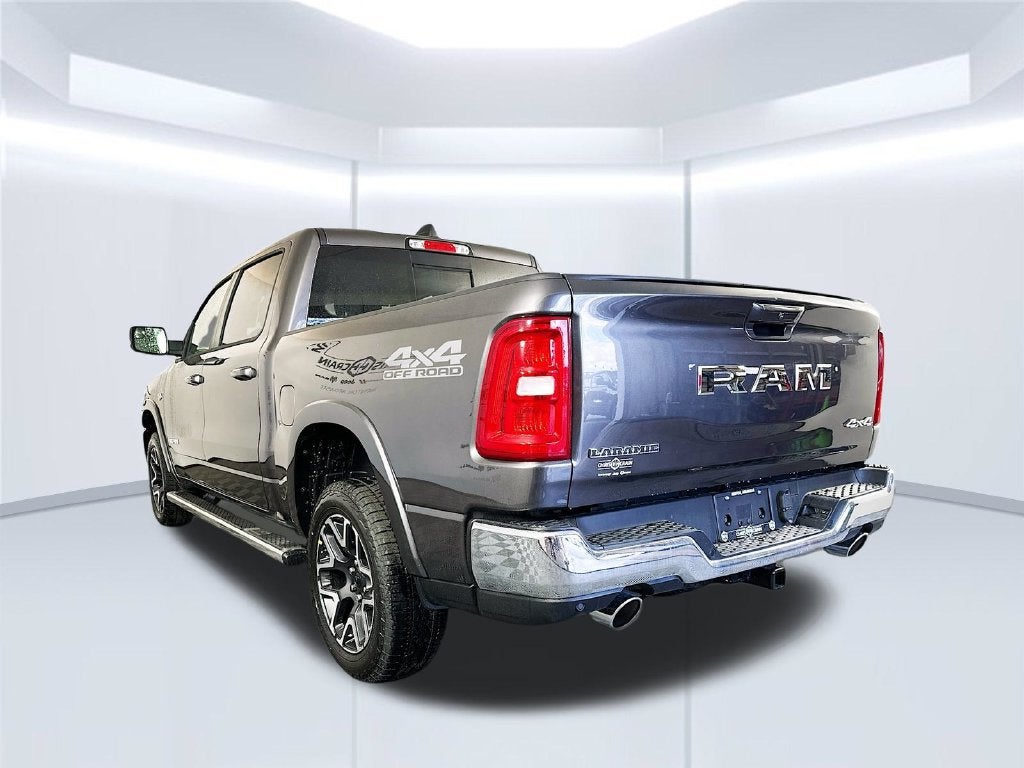2026 RAM 1500 Laramie Crew Cab 4x4 5'7' Box